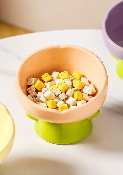 Tulip-shaped ceramic cat food bowl for pets prevent tipping over, and reduce the risk of blackening at the bottom of the bowl