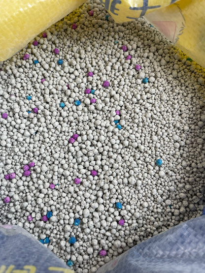Bentonite Cat Litter Samples