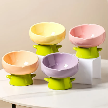 Tulip-shaped ceramic cat food bowl for pets prevent tipping over, and reduce the risk of blackening at the bottom of the bowl